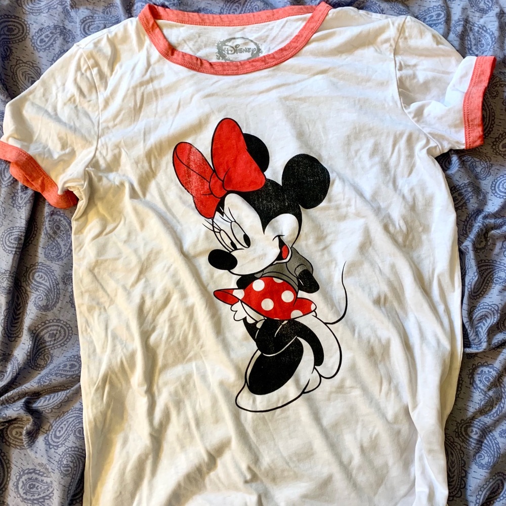 Minnie mouse tee
